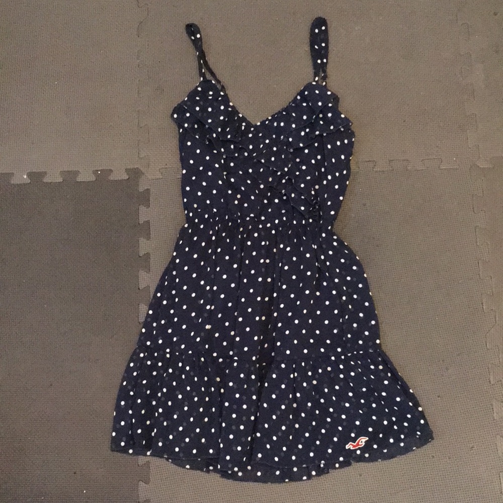 cute sundress!